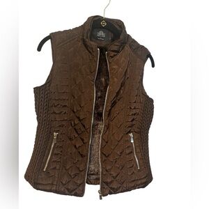 Faux fur lined vest Louise Paris.  Brown with gold zippers, removable hood.